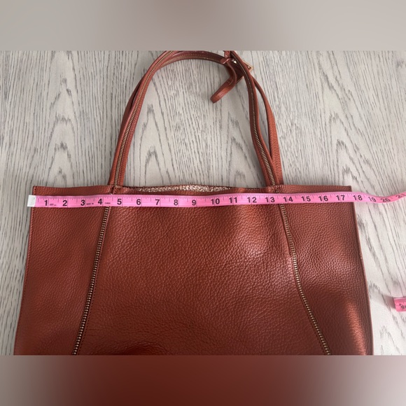 Bottler Brown Leather Tote With Gold Lining - Picture 6 of 8